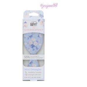 LoveShackFancy X Wet Brush Mini Detangler Round Brush Blue Floral
